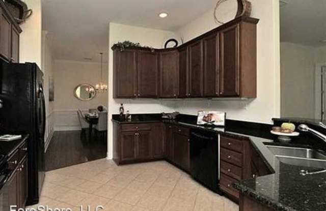 9 Weymouth Circle Gallery 3