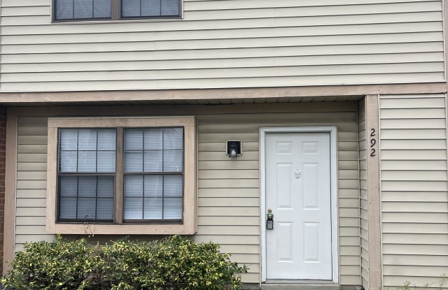 292-Cross Country Drive - 292 Cross Country Drive South, Westerville, OH 43081 292-Cross Country Drive - 292 Cross Country Drive South, Westerville, OH 43081