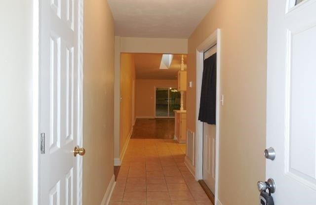 2939 Royal Palm Way Gallery 2