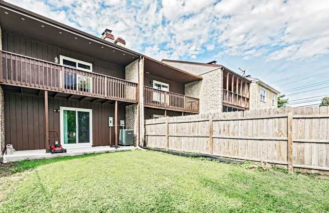 3 bedroom, 2.5 townhome in Christina Village Gallery 3