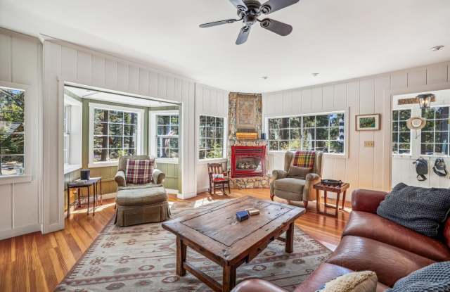 Carnelian Bay 3 Bedroom Ski Lease Gallery 3