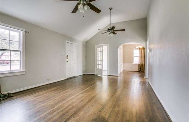 5134 Monticello Avenue Gallery 3