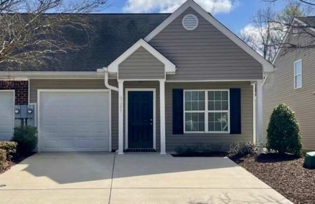 2207 Jasmine Way photos photos