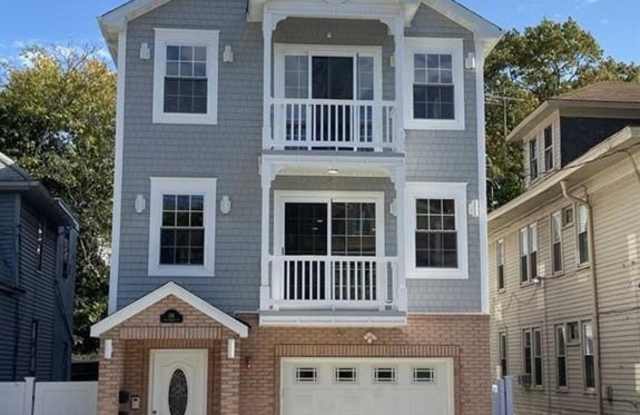 116 Stuyvesant Avenue 2 photos photos