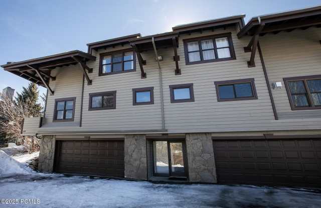 658 Rossie Hill photos photos