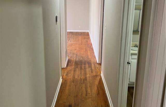 2252 S Milledge Avenue Gallery 3