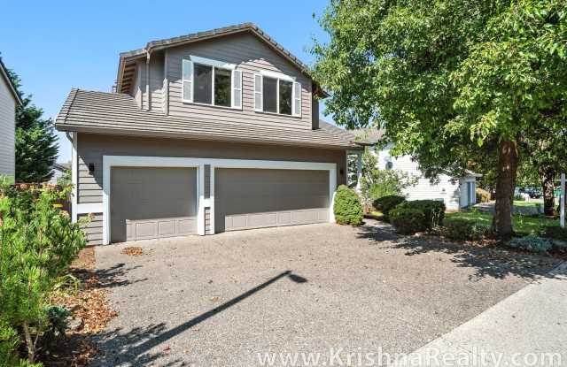 Charming 5 BD │ 2.5 BA │ Single Family Home │ Located In Bethany Meadows Community Located In The Heart Of North Bethany! - 15463 Northwest Andalusian Way, Bethany, OR 97229