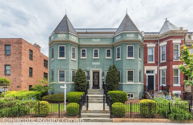 315 12th St. NE #301 - 315 12th Street Northeast, Washington, DC 20002
