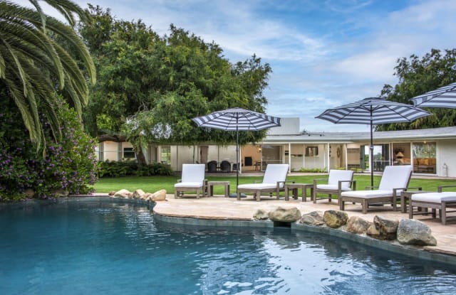 377 Santa Rosa Lane - 377 Santa Rosa Lane, Montecito, CA 93108