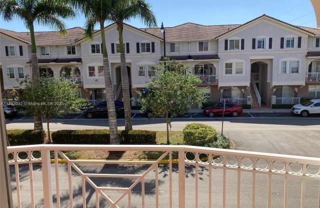 8930 W Flagler St photos photos
