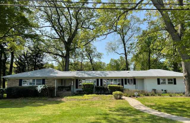 12 Greenbrier Road photos photos