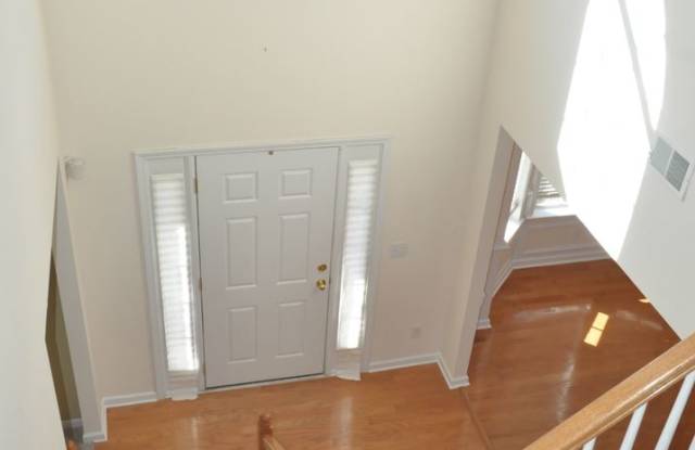6073 Brookmere Lane Gallery 4