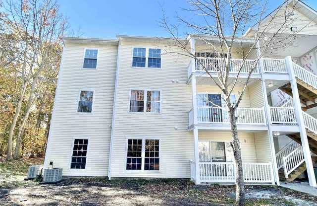 34 Apache Court - 34 Apache Court, Smithville, NJ 08205