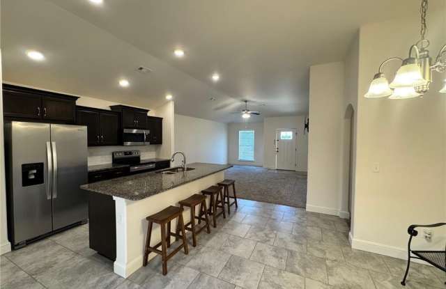 6000  NW Meade  ST - 6000 Northwest Meade Street, Highfill, AR 72713