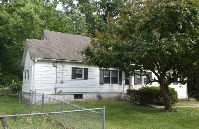 4701 N Green Hills Rd. photos photos