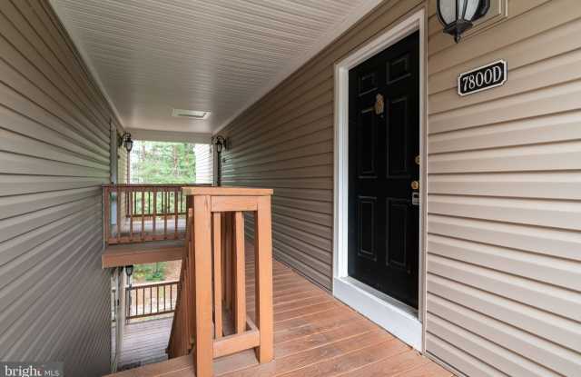 7800 HARROWGATE CIRCLE Gallery 2