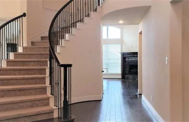 1605 Willingham Drive Gallery 4