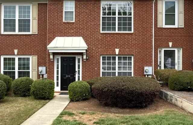 Cozy & Spacious 3BR 2 Bath Home in Lithonia! ***Apply NOW and Get your FREE FIRST MONTH RENT*** Gallery 3