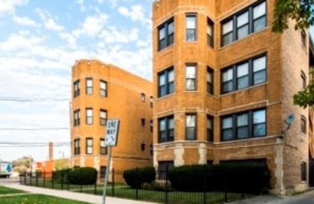 1514 W 77th photos photos