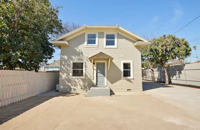 1705 Burlington 1/2 Gallery 3