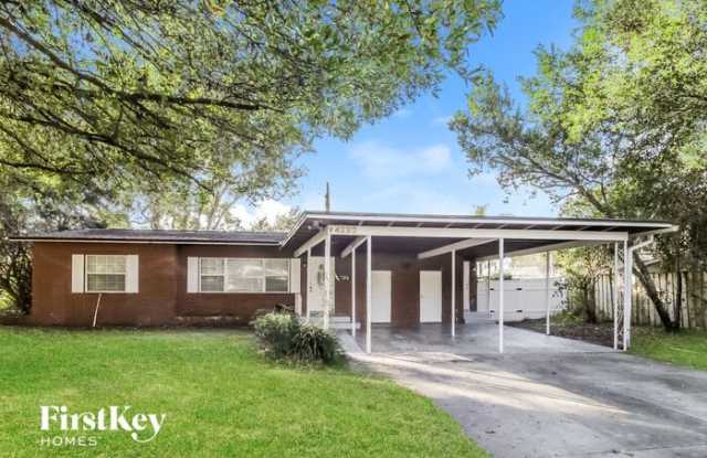 4292 Kendrick Road - 4292 Kendrick Road, Fairview Shores, FL 32804
