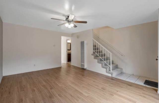 101 Del Valle Cir Gallery 2