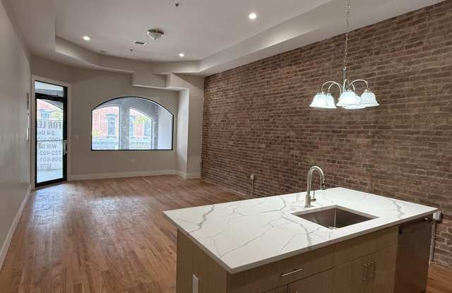 7 Broad Street photos photos