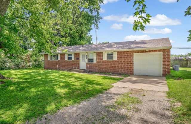 2001 La Salle Street - 2001 Lasalle Street, St. Clair County, IL 62221