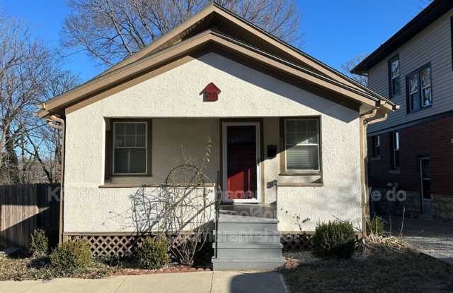 2535 Charlotte photos photos