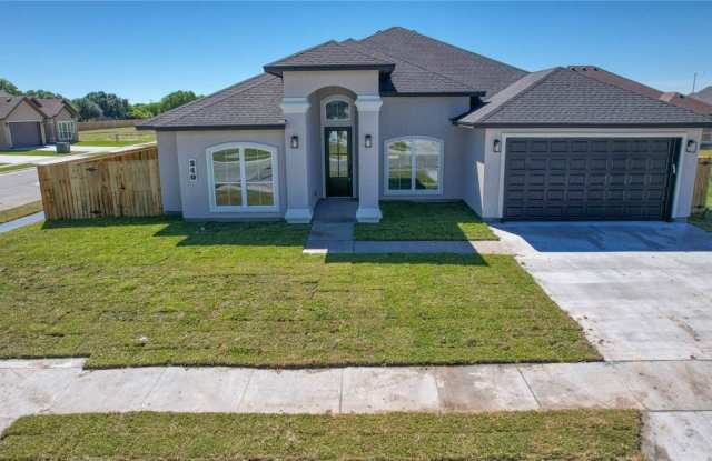 240 Amethyst Street - 240 Amethyst Street, Portland, TX 78374