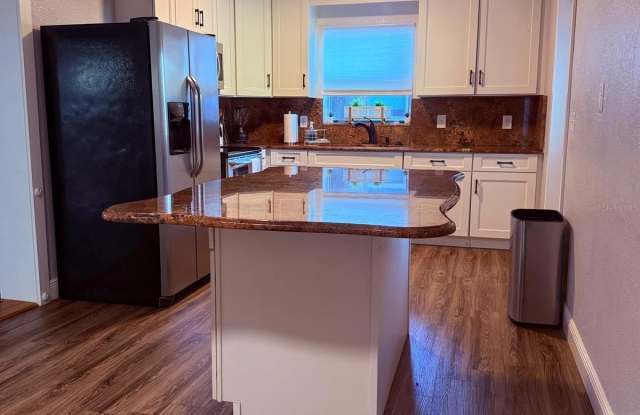 2940 LAKE MARGARET Drive Gallery 4