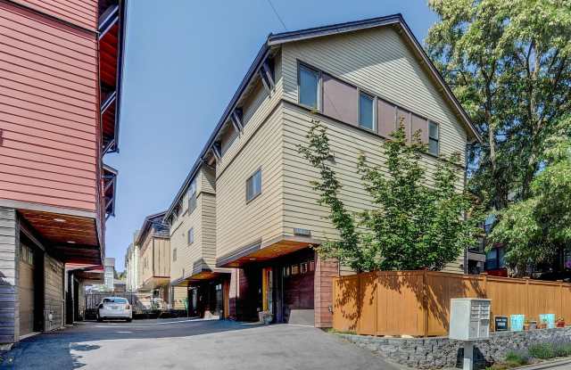Ballard Townhome Gallery 1