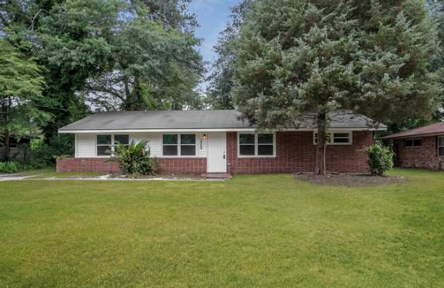2269 Darlington Drive Gallery 1