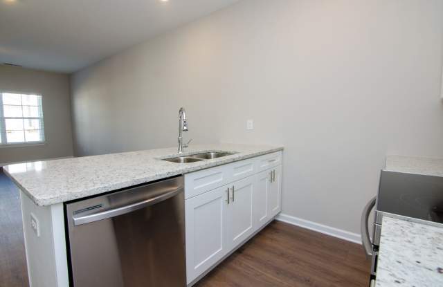 North Columbia Rental Gallery 4