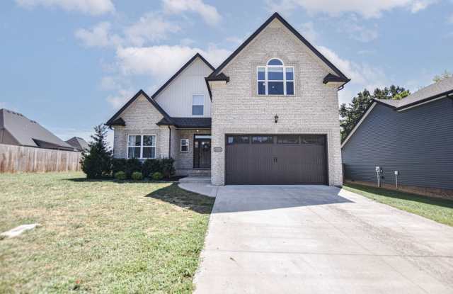 Pet Friendly Four Bedroom with Bonus! Gallery 1
