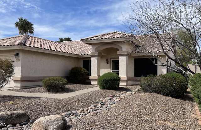 1350 W CANARY Way - 1350 West Canary Way, Chandler, AZ 85286