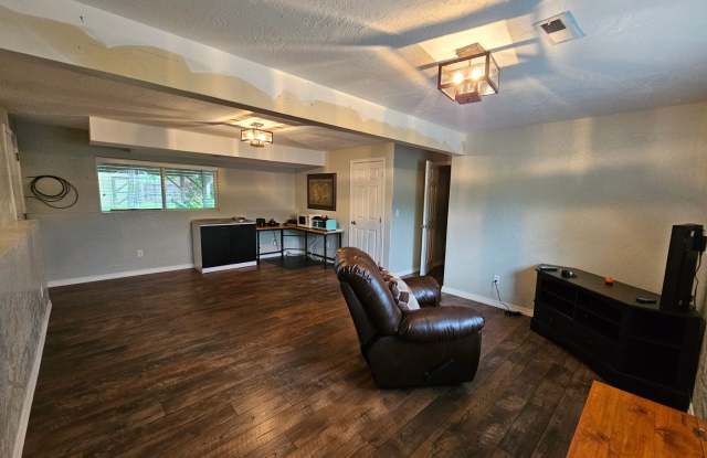 Unique Opportunity! Gallery 2