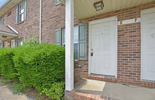 Pet Friendly Town Home by Gate 1! - 329 Audrea Lane, Clarksville, TN 37042 Pet Friendly Town Home by Gate 1! - 329 Audrea Lane, Clarksville, TN 37042