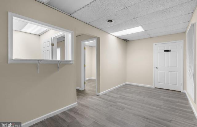 3219 CORPORATE CT Gallery 3