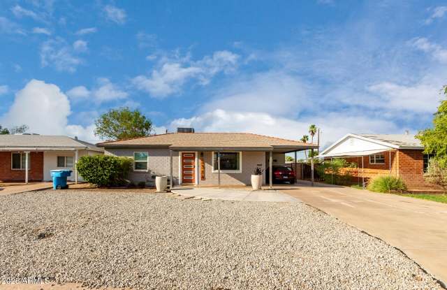 2314 W WELDON Avenue photos photos