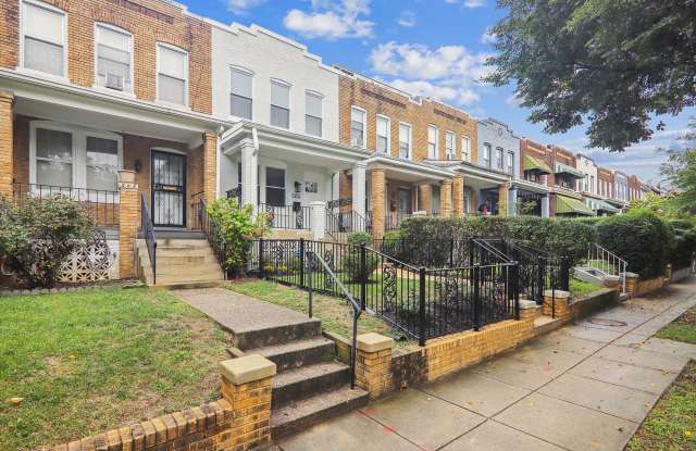 504 24TH ST NE photos photos