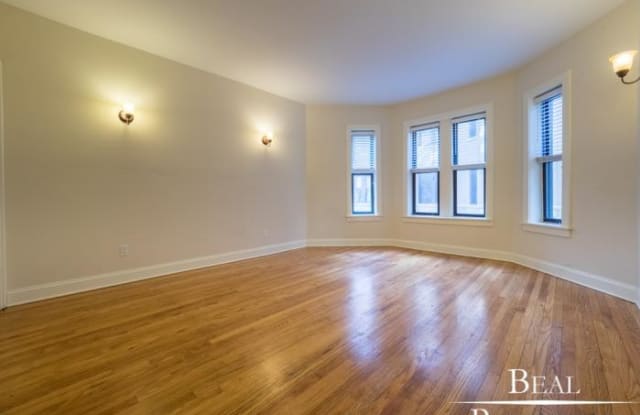 4038 N Ashland - 4038 North Ashland Avenue, Chicago, IL 60613