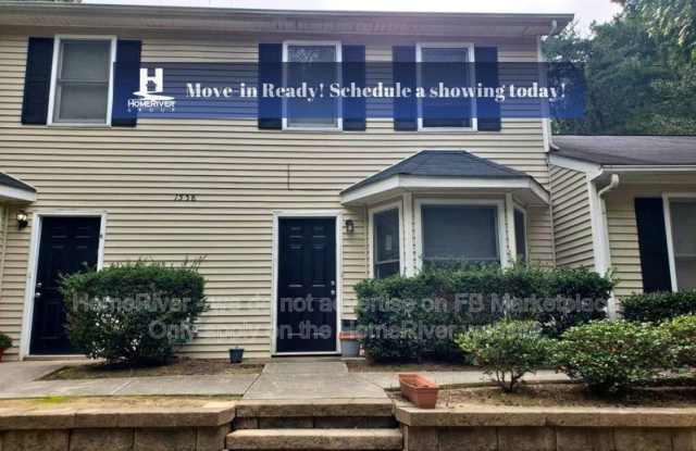 1558 Oakpointe Dr SW photos photos