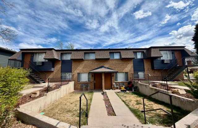 1628 Azalea Drive #2 photos photos