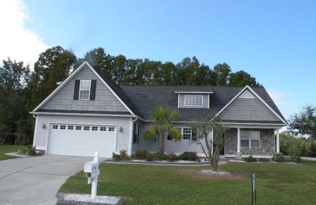 100 Joshua Norman - 100 Joshua Norman Dr, New Bern, NC 28562