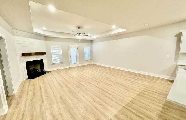 467 Raleigh Elm Drive Gallery 4