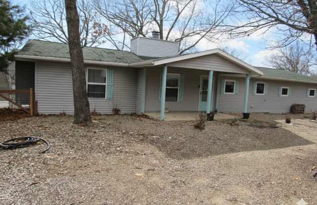 4 bedroom lake view home photos photos