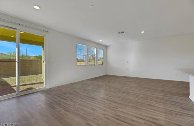 2932 ARAGON TERRACE Way Gallery 4