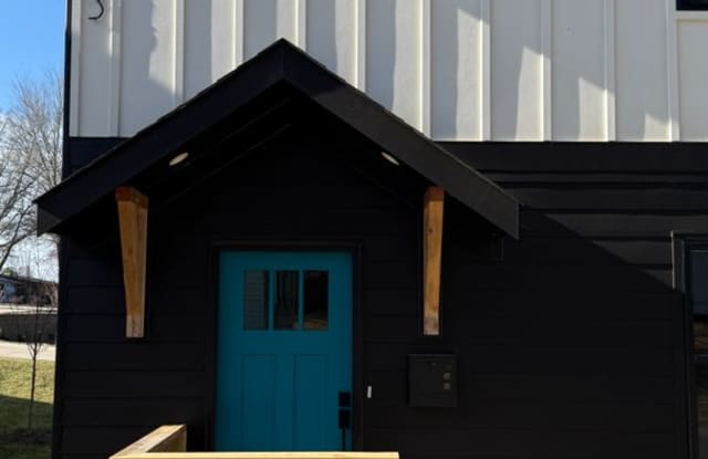 Brand new construction! , three bedroom townhome in heart of Cornelius. photos photos