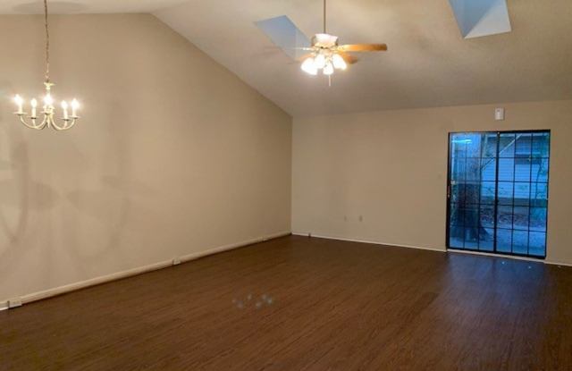 1604 Iola Dr * Gallery 2